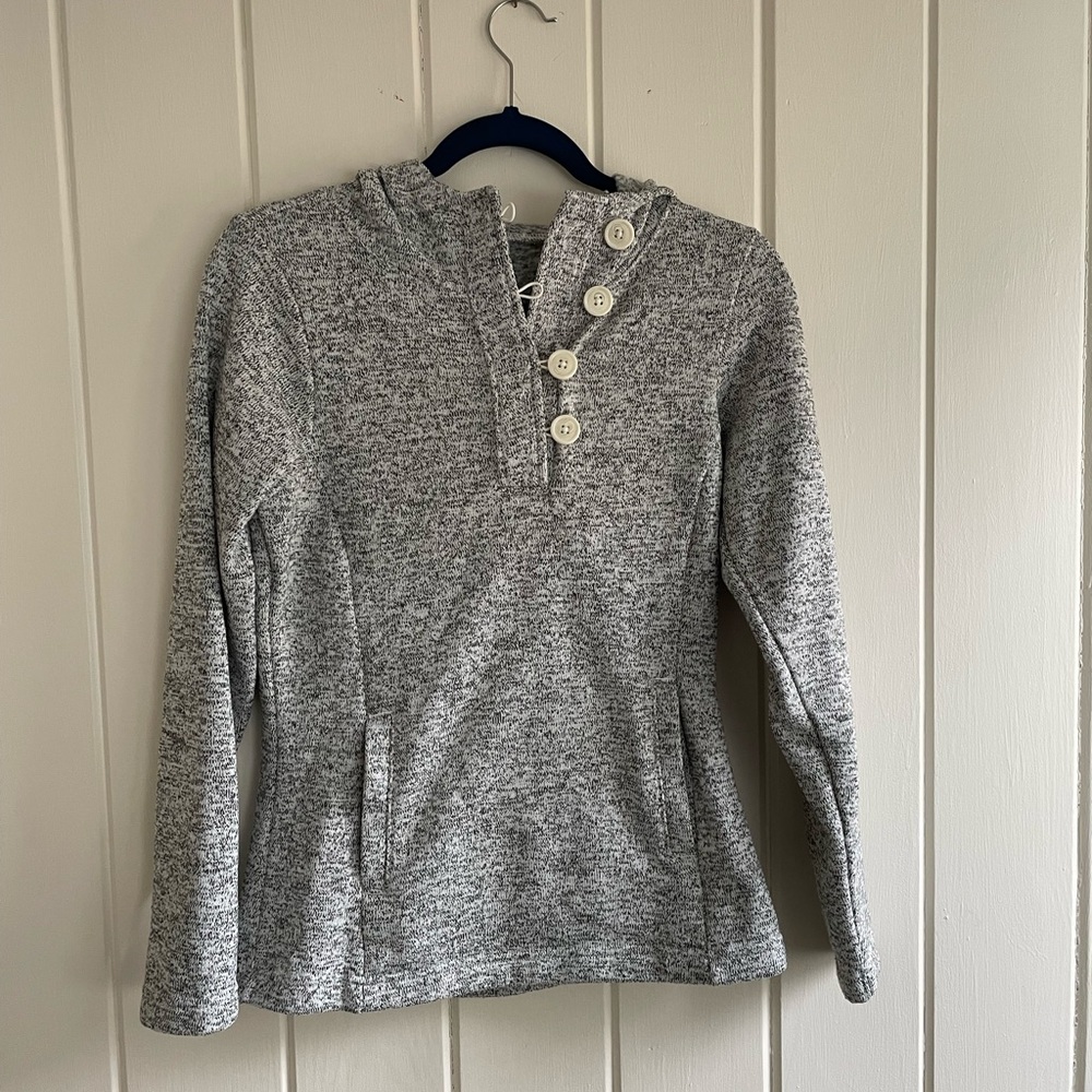 Columbia pull over hooded sweatshirt with buttons